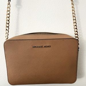Michael Kors Jet Set Saffiano Leather Crossbody Bag